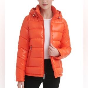 GUESS Womens High-Shine Hooded Puffer Coat Hooded Hot Orange Medium NWOT